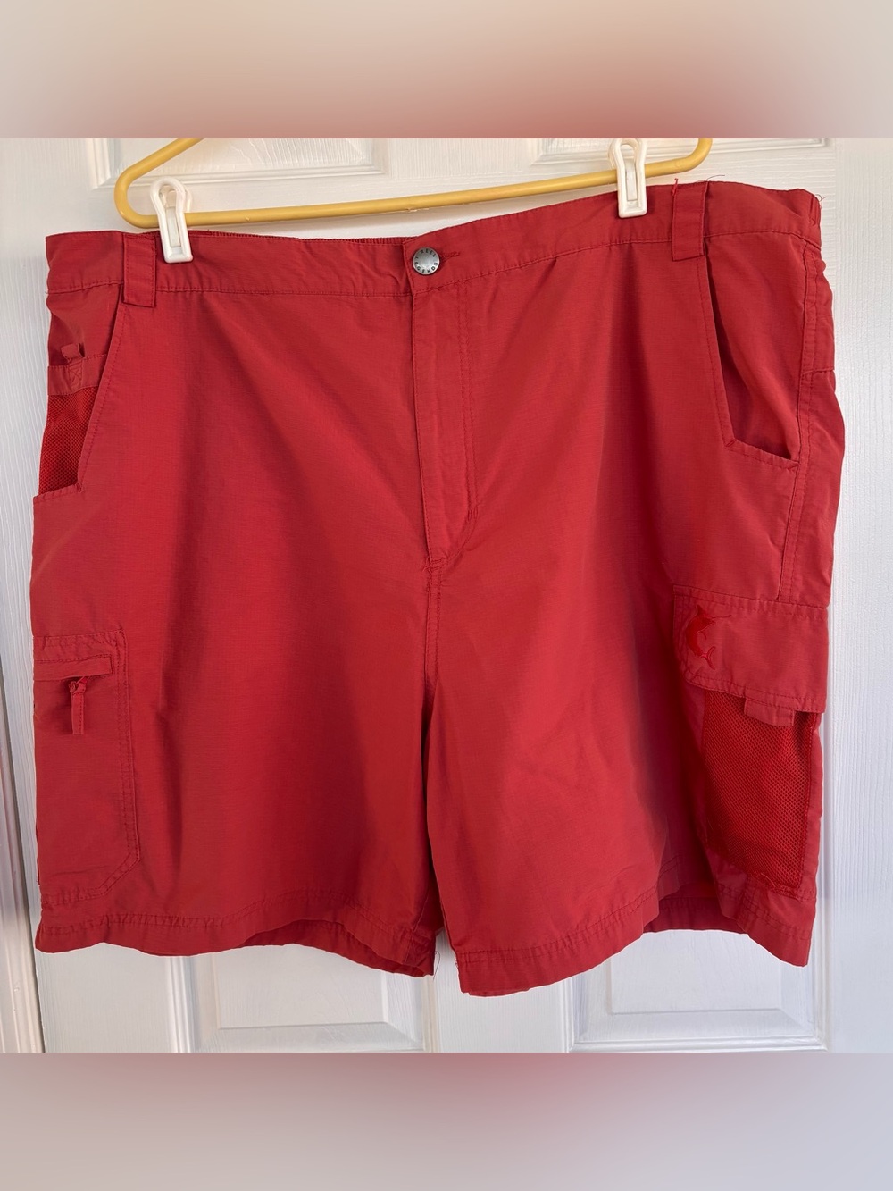 Reel Legends Men's Cargo Shorts in Red